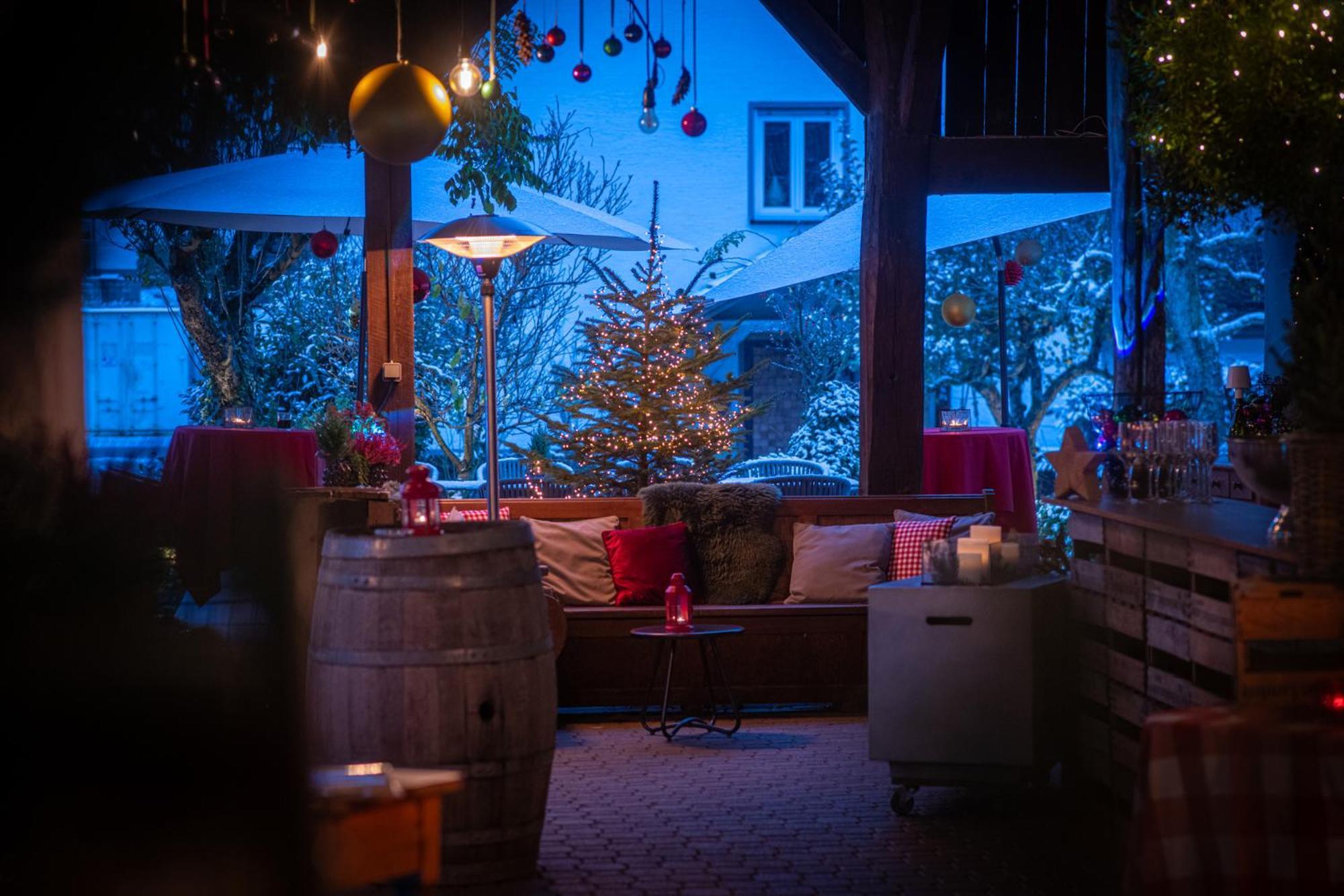 Landgasthaus & Hotel Zur Krone Dahn Bagian luar foto